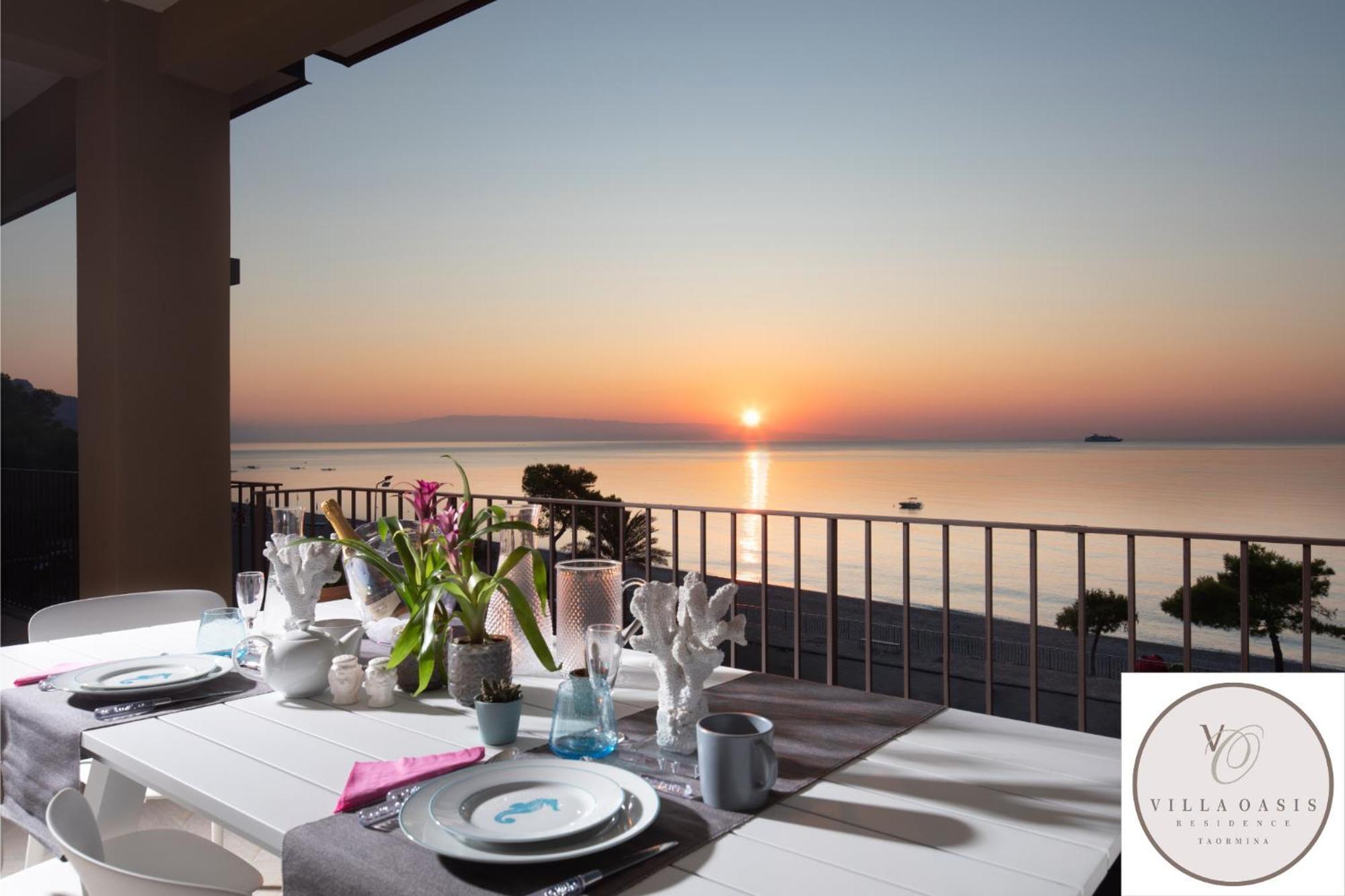 Oasis Aparthotel