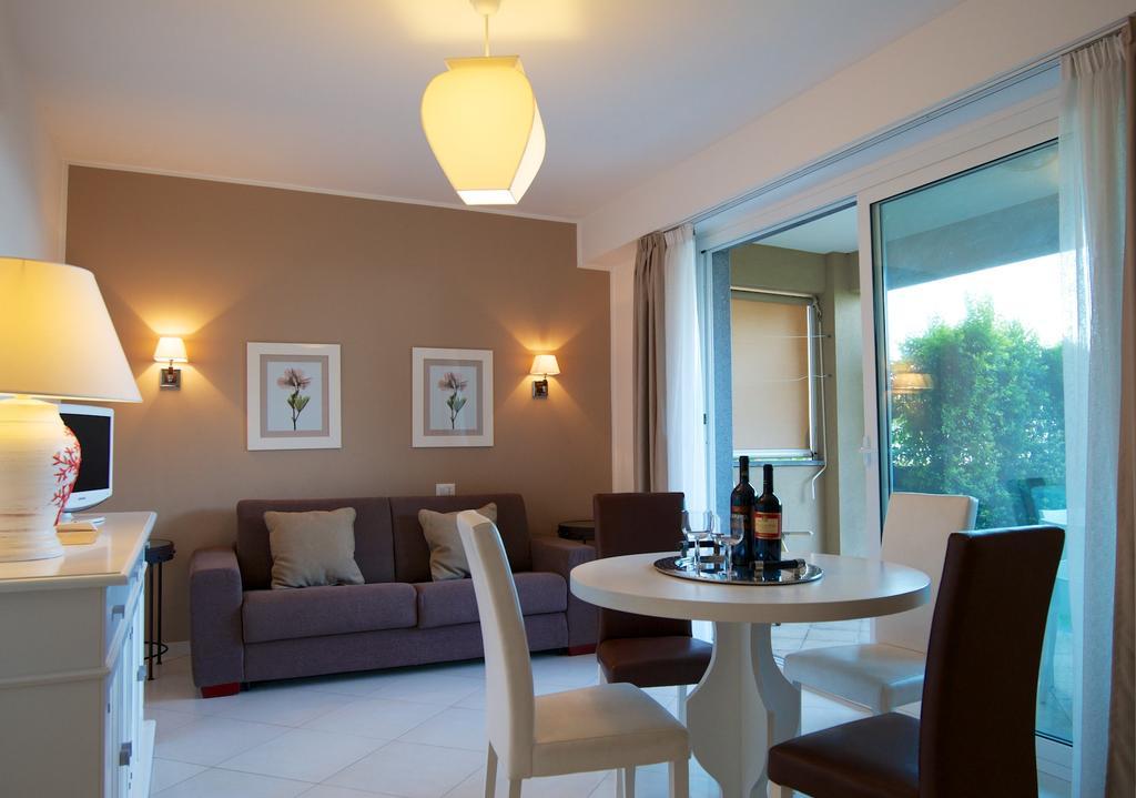 Aparthotel Oasis