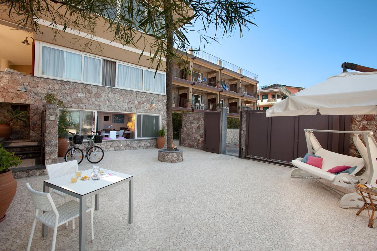 Aparthotel Oasis