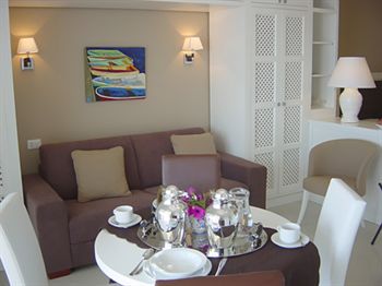 Oasis Aparthotel Taormina